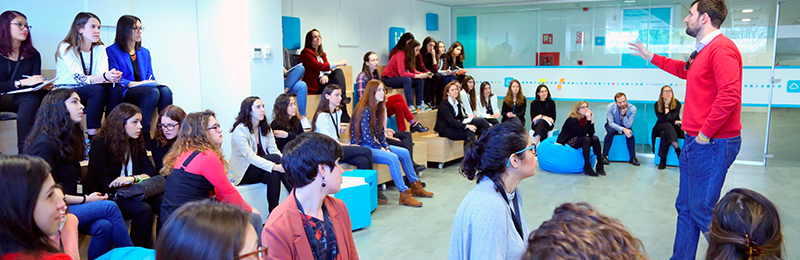 Indra confía en el talento joven para acelerar su transformación e incorporará a más de 3.000 jóvenes en todo el mundo durante 2018